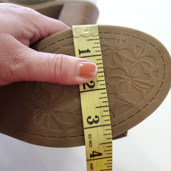 Steve Madden Leather Ginelle Olive Green Bootie Size 7.5 - Picture 13 of 16